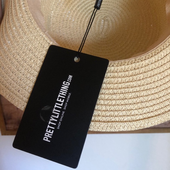 Pretty Little Thing Straw Summer Hat - Picture 6 of 8